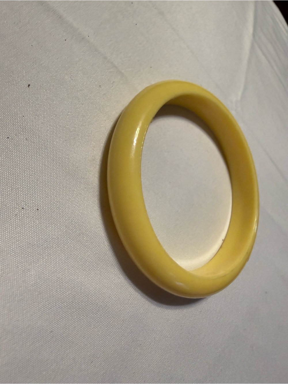Vintage Yellow Resin Bangle Bracelet